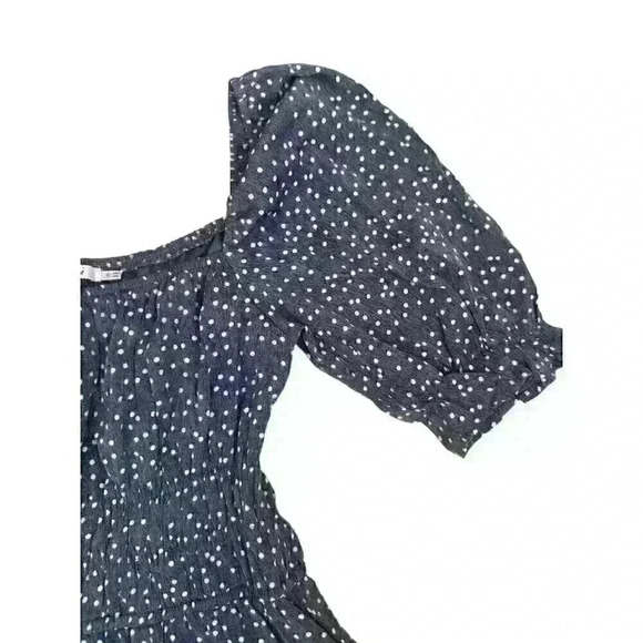 Mi‎ Ami Grey & White Puffy Sleeve Dress w/Rouched Waist Size Medium - Picture 4 of 7